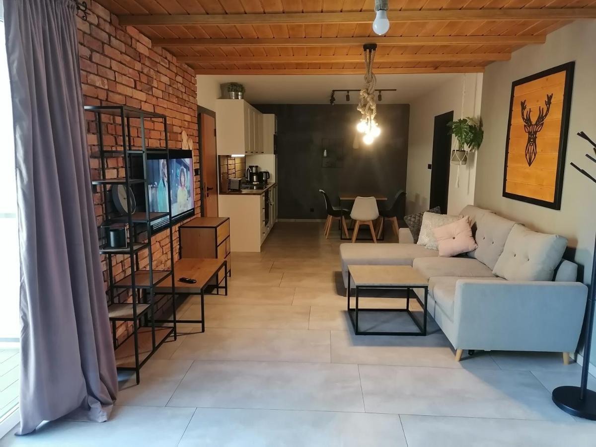 Apartmán Apartament Jelen Złotów Exteriér fotografie