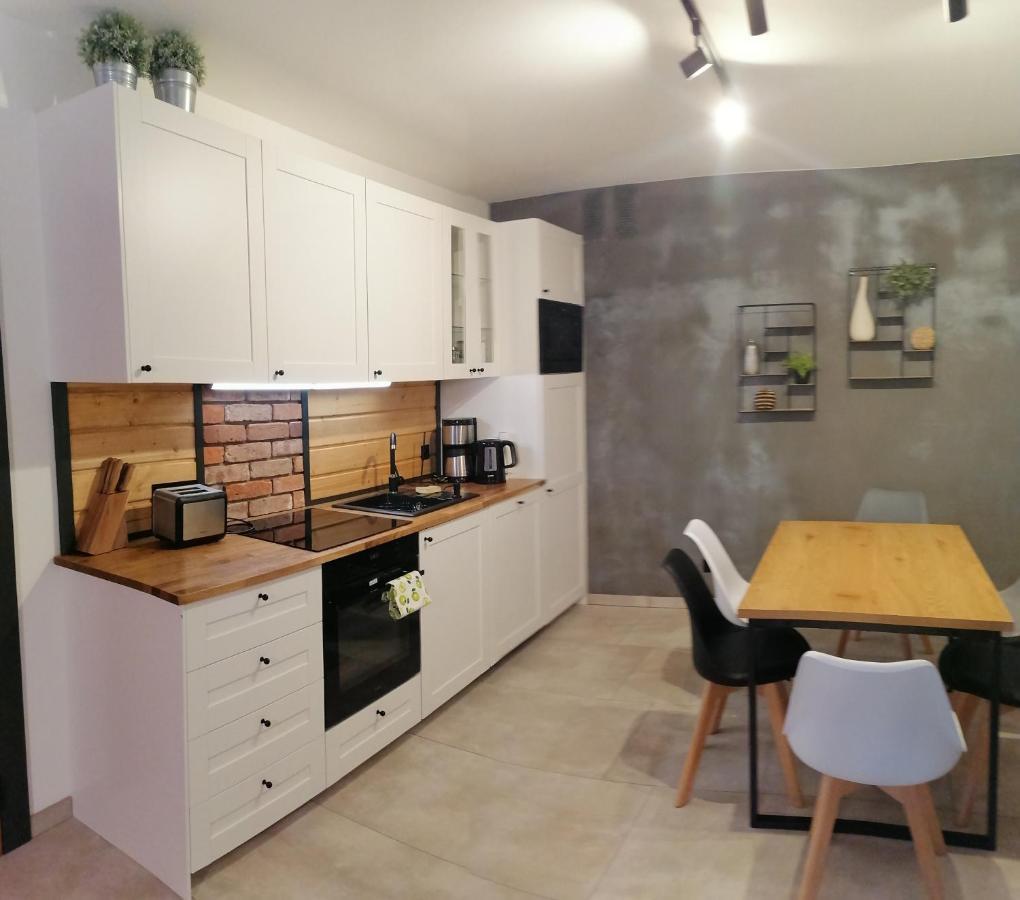 Apartmán Apartament Jelen Złotów Exteriér fotografie